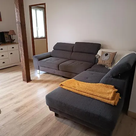 Maison Rurale Pour 6 Pers. Avec Piscine Partagee Et Animaux Accueillis A Capy - Fr-1-616-396