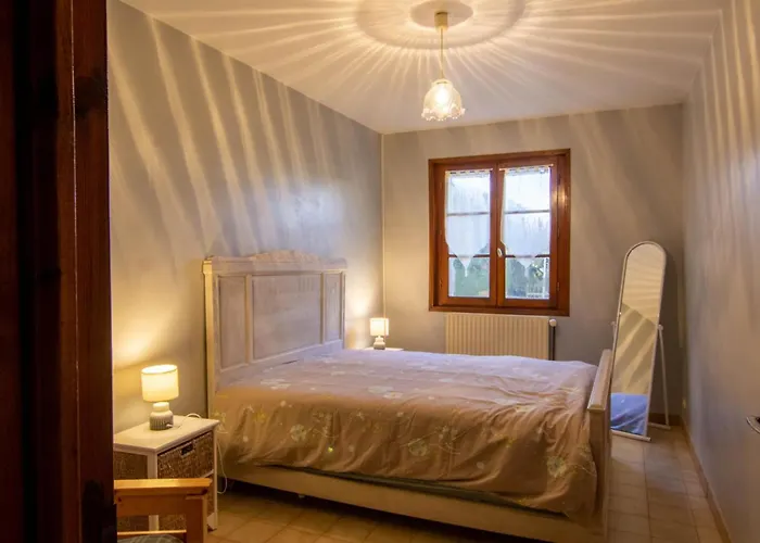 Maison Rurale Pour 6 Pers. Avec Piscine Partagee Et Animaux Accueillis A Capy - Fr-1-616-396